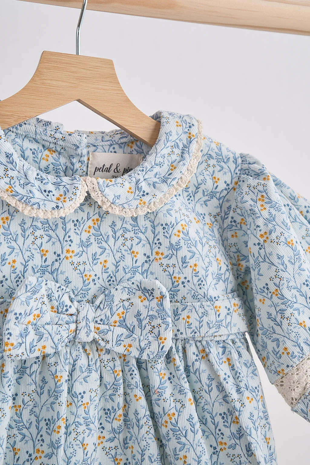 Blue floral corduroy lace dress - Image 4