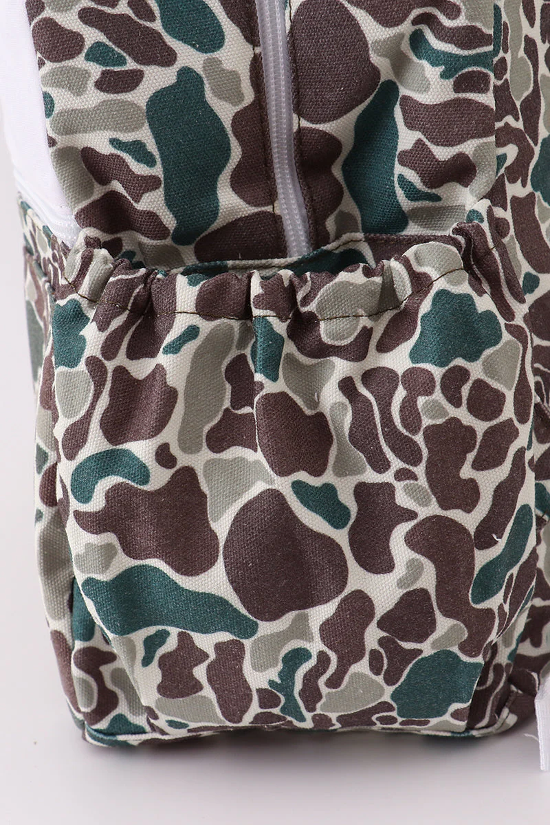 Camouflage fish embroidery canvas backpack - Image 5