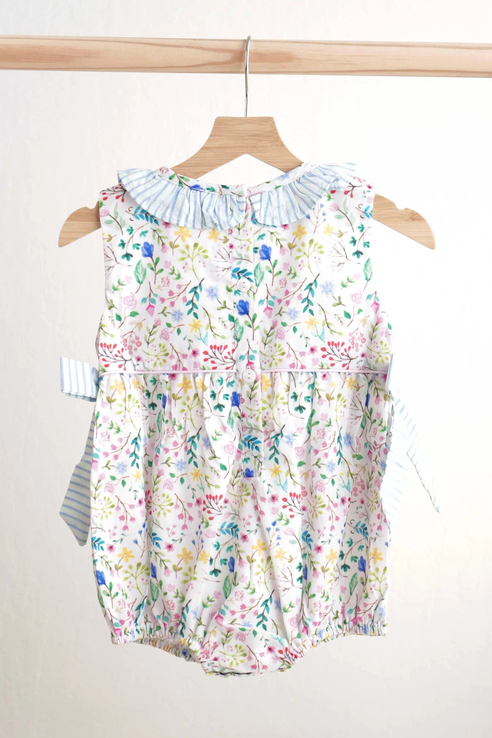 Floral easter bunny hand-smocked girl bubble - Image 3