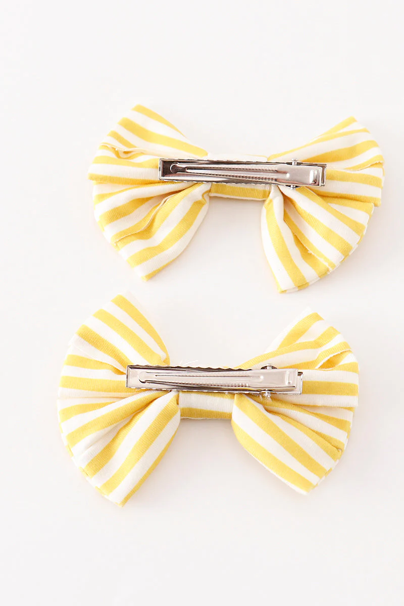 Gold piggie hair bow - Image 3