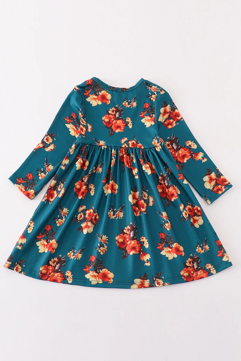 Green floral print mom&me dress - Image 10