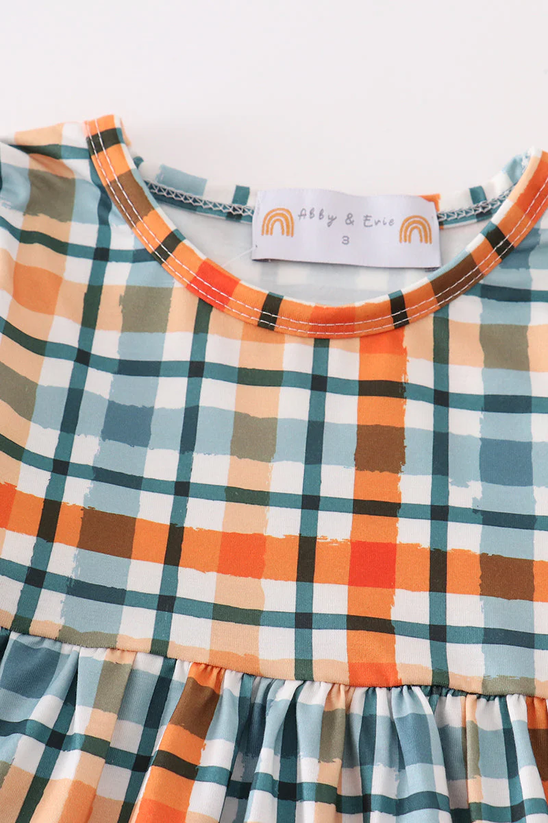 Green plaid mom&me dress - Image 6