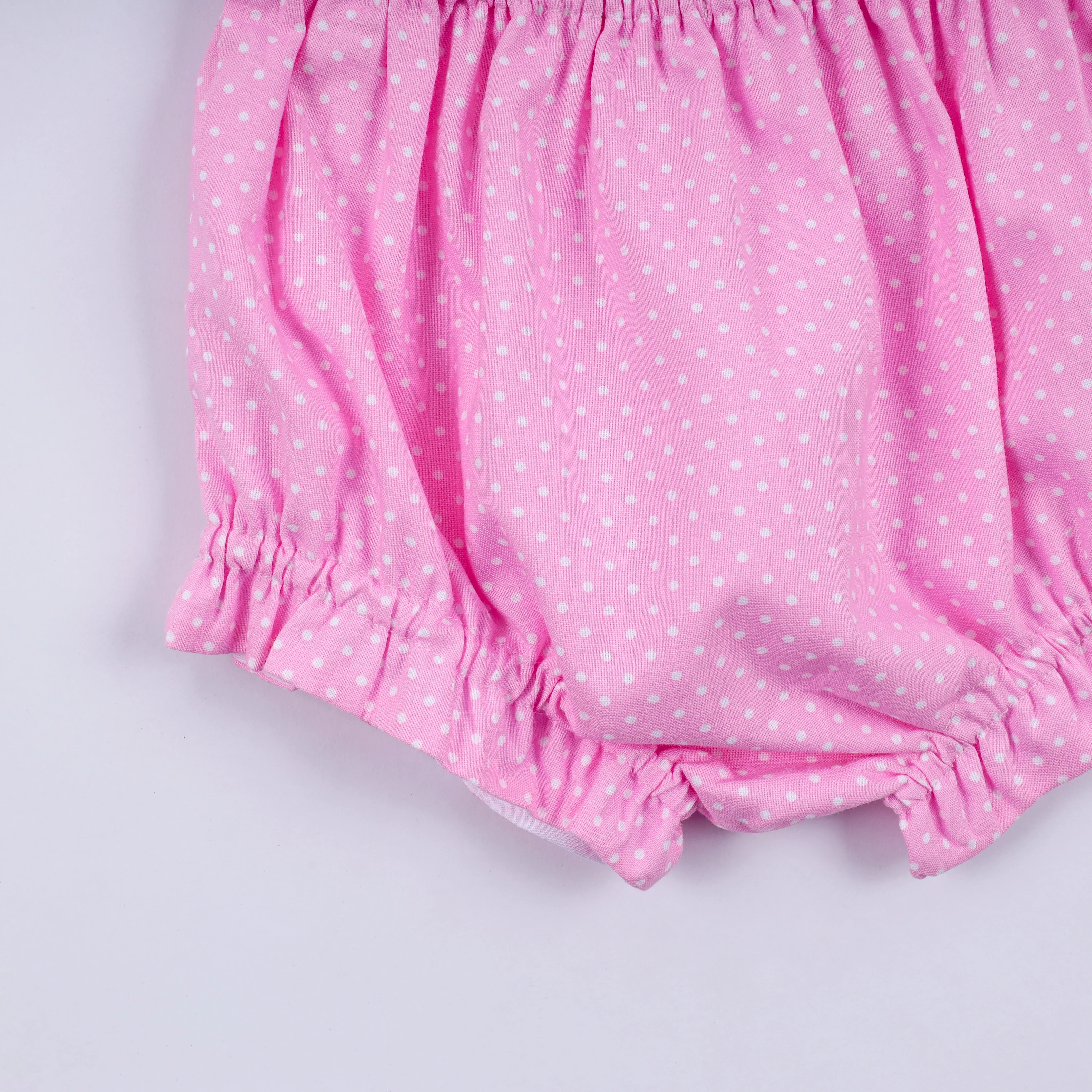 Pink character hand smocked dot ruffle bloomer set - Image 5
