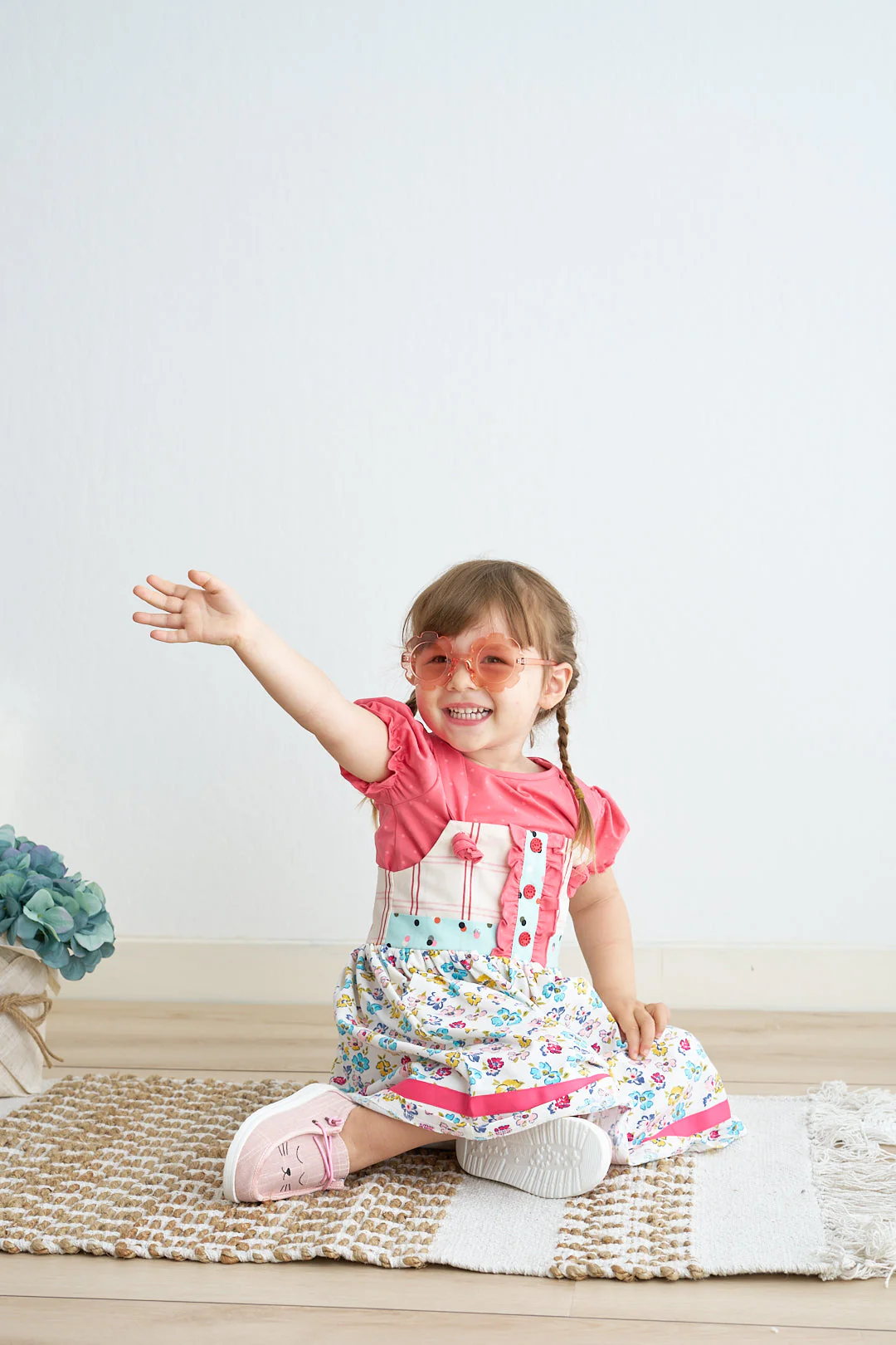 Platinum floral print strap girl dress - Image 4