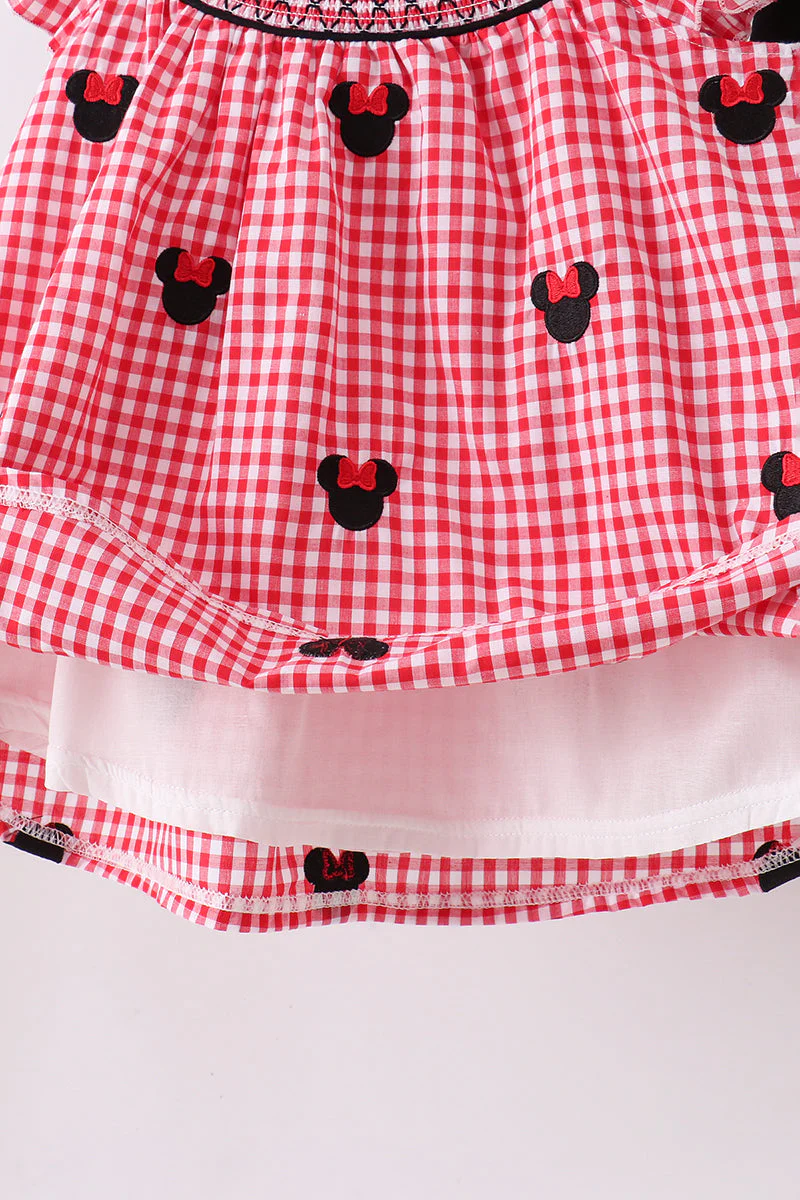 Red character smocked gingham shorts set - Image 5