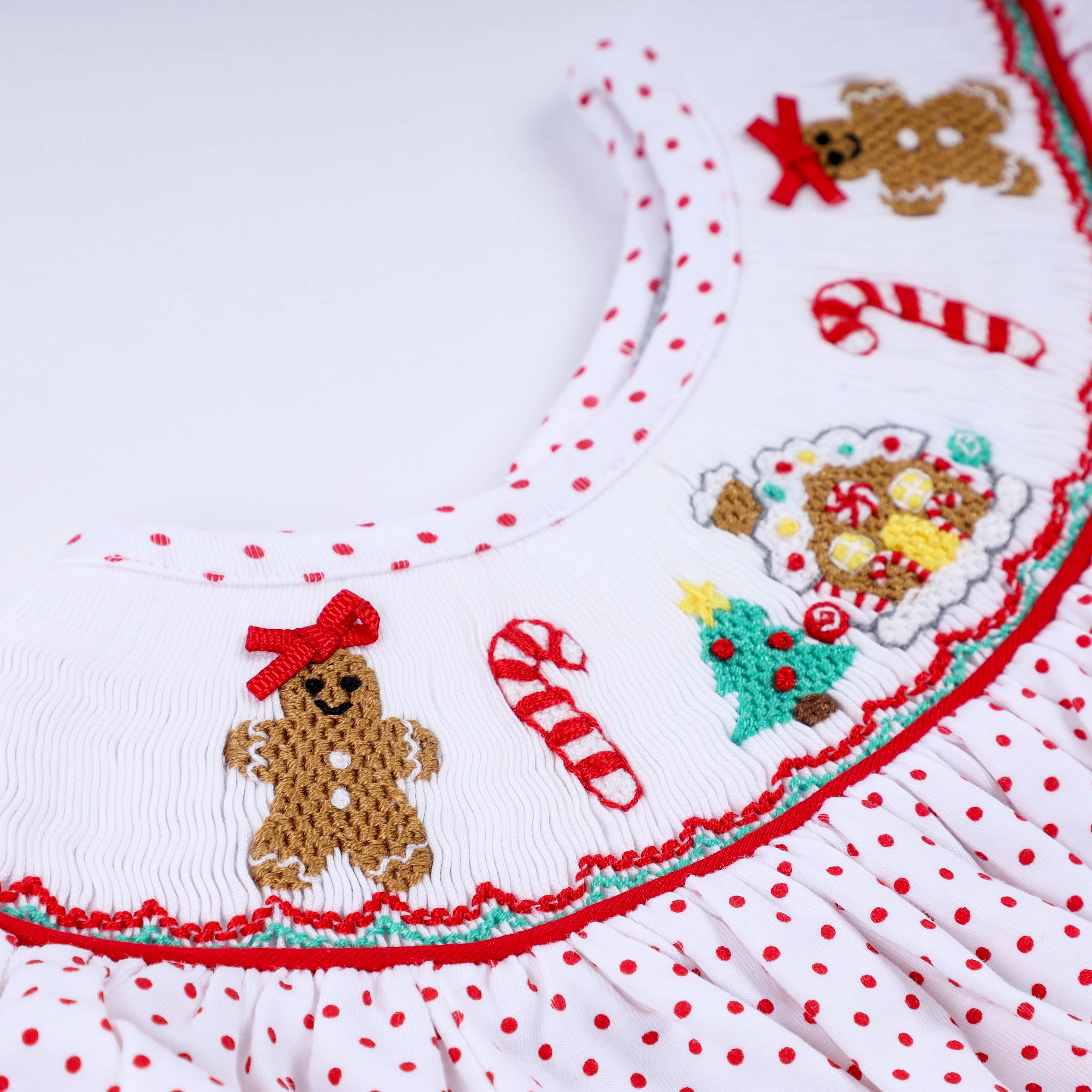 Red gingerbread hand smocked bubble - Image 9
