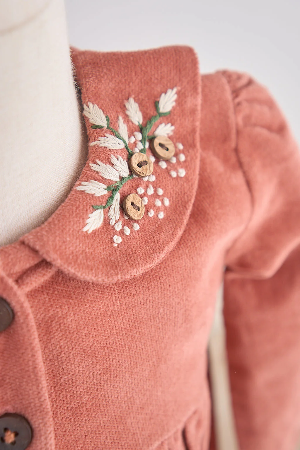 Rust floral embroidery velveteen girl dress - Image 6