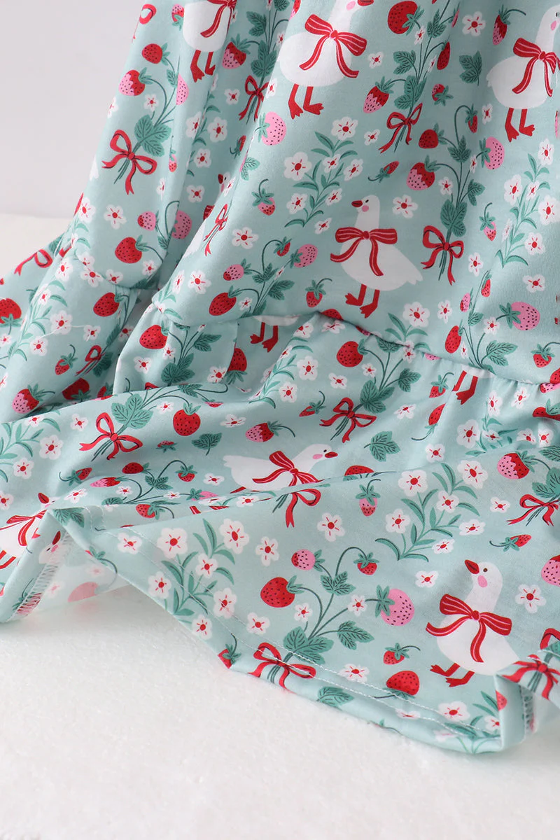 Starwberry goose print women dress - Image 4